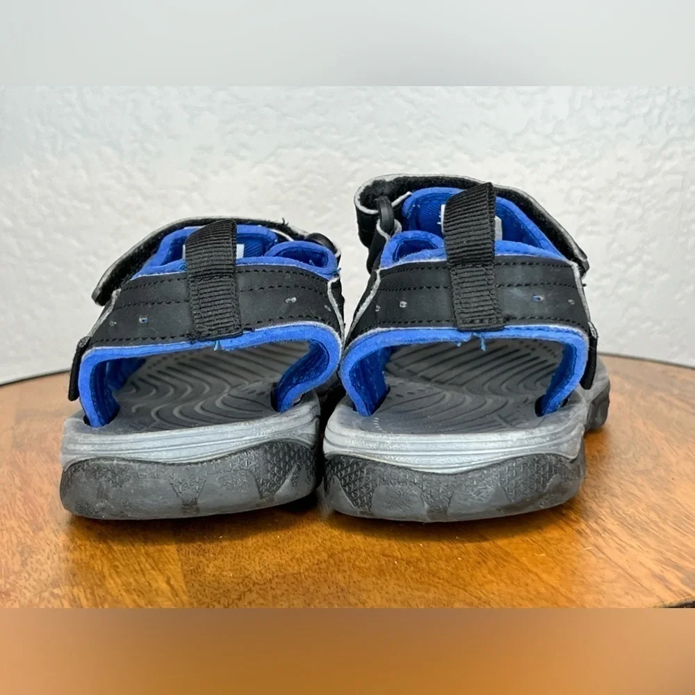375. Northside Riverside II Sport Sandals Boy's Adjustable Outdoor Sandal 1